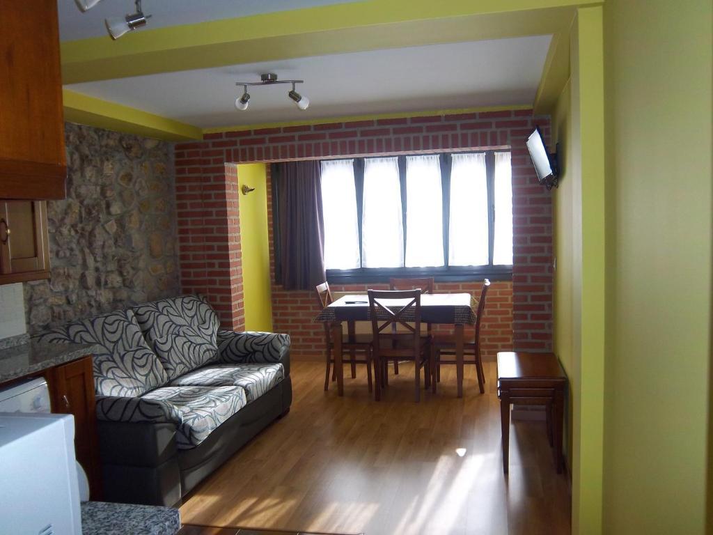 Apartamentos Entrepalacios アビレス 部屋 写真