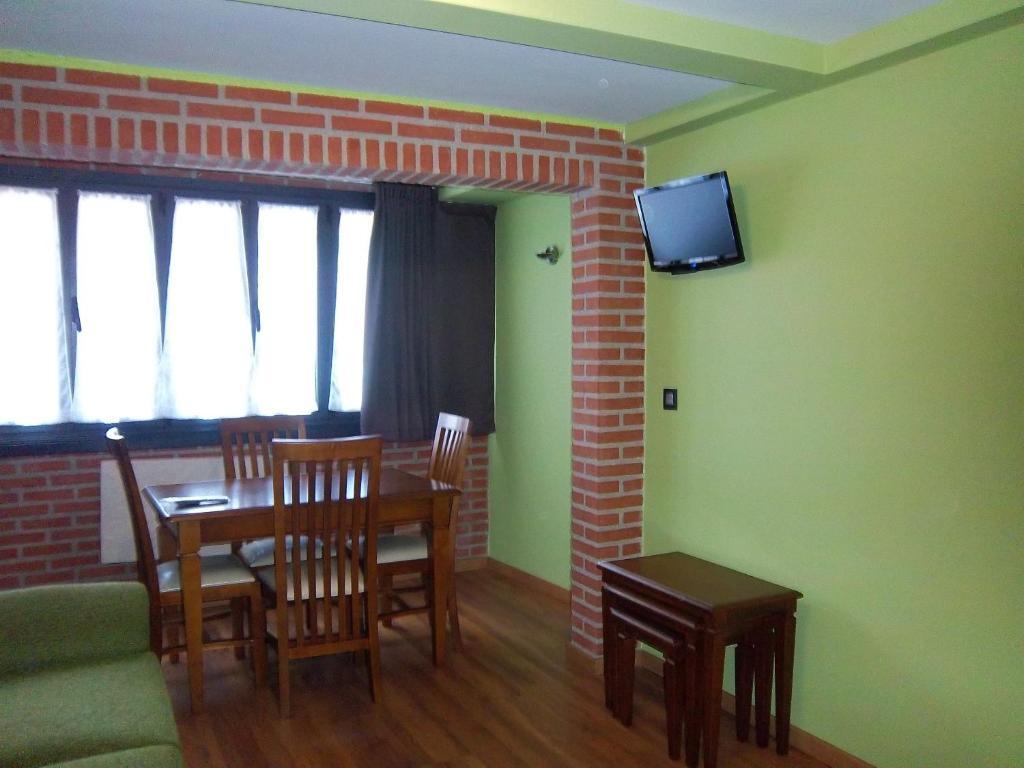 Apartamentos Entrepalacios アビレス 部屋 写真